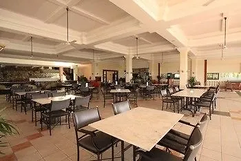 Ponderosa Golf & Country Resort 4*, Johor Bahru Malaysia