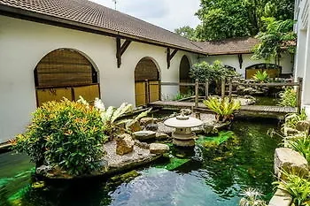 Ponderosa Golf & Country Resort Johor Bahru